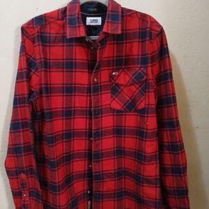 Tommy Hilfiger Red Plaid Men's Shirt Buns Up Pocket Size Large 38 * 40 Excellent